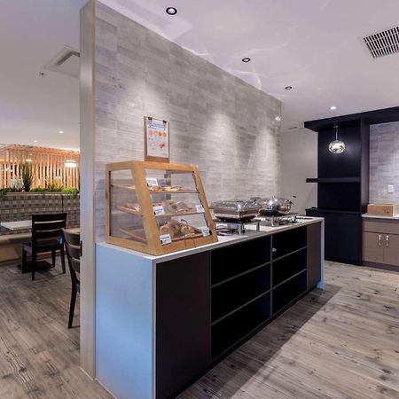 Microtel Inn & Suites By Wyndham Oyster Bay 레이디스미스 외부 사진