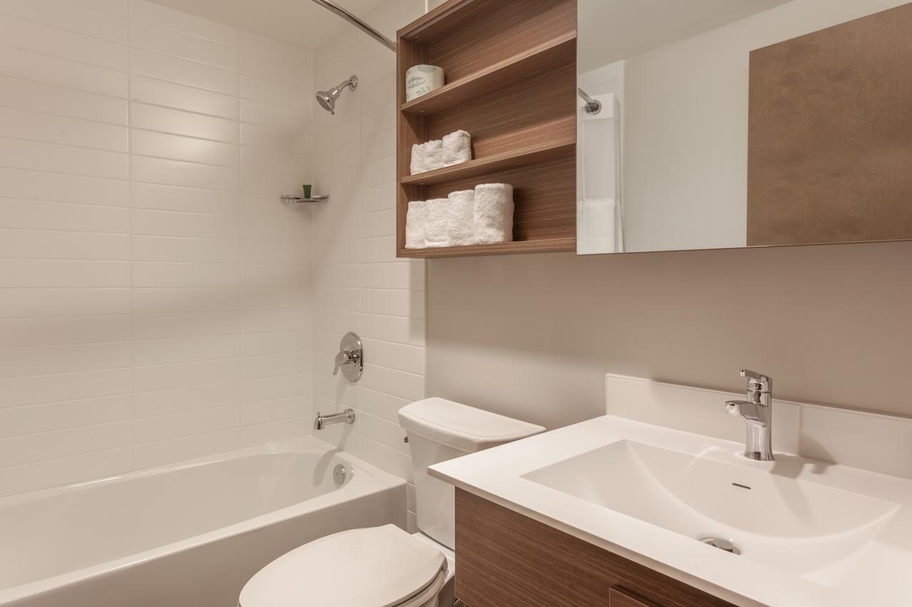 Microtel Inn & Suites By Wyndham Oyster Bay 레이디스미스 외부 사진